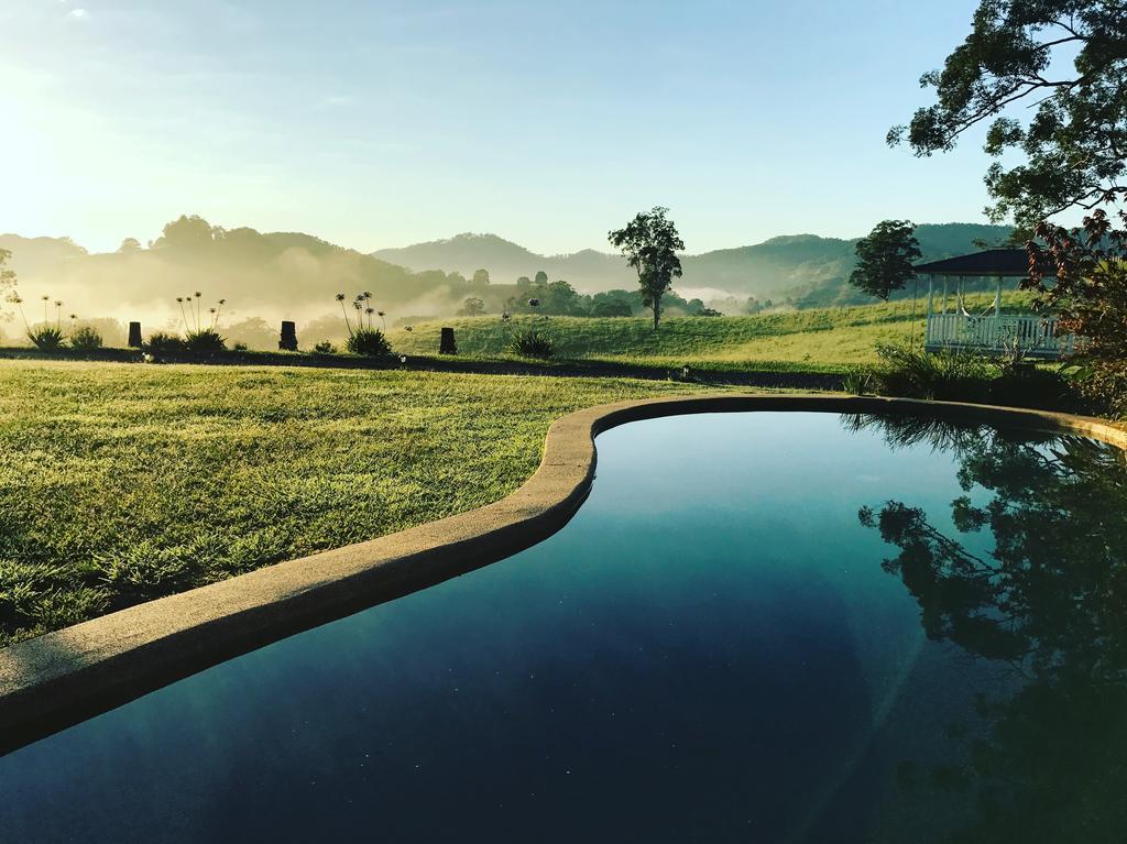 Hillcrest Mountain View Retreat Bed & Breakfast Crystal Creek Luaran gambar