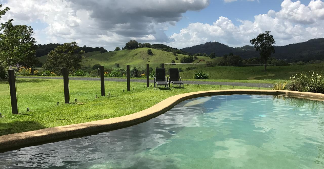 Hillcrest Mountain View Retreat Bed & Breakfast Crystal Creek Luaran gambar